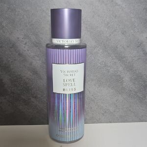 Victoria's Secret LOVE SPELL BLISS BODY MIST FFM Body Fragrance NEW MSRP $19.95